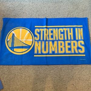Golden State Warriors Strength in Numbers Reversible Towel